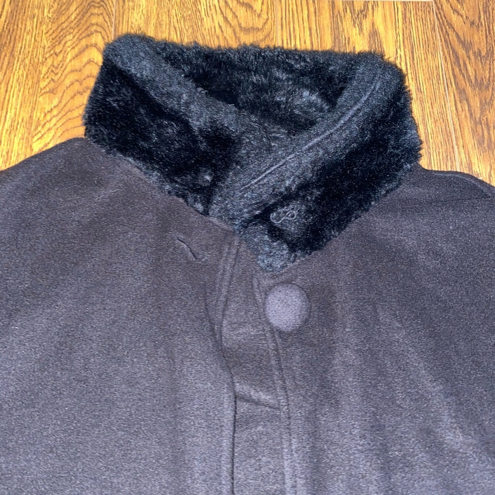 Black fleece and faux fur poncho